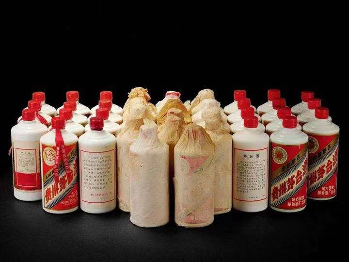 新平日照岚山回收酒价格哪里回收(附近上门回收茅台酒）?